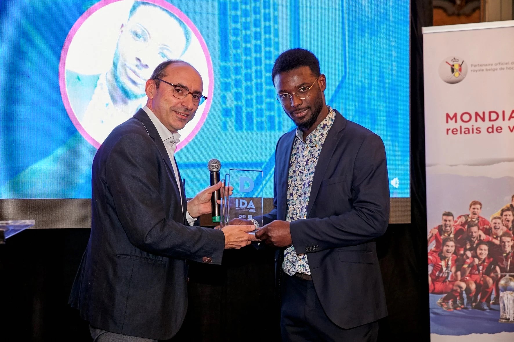 Prix du concours IDA reçu par saliou sarr