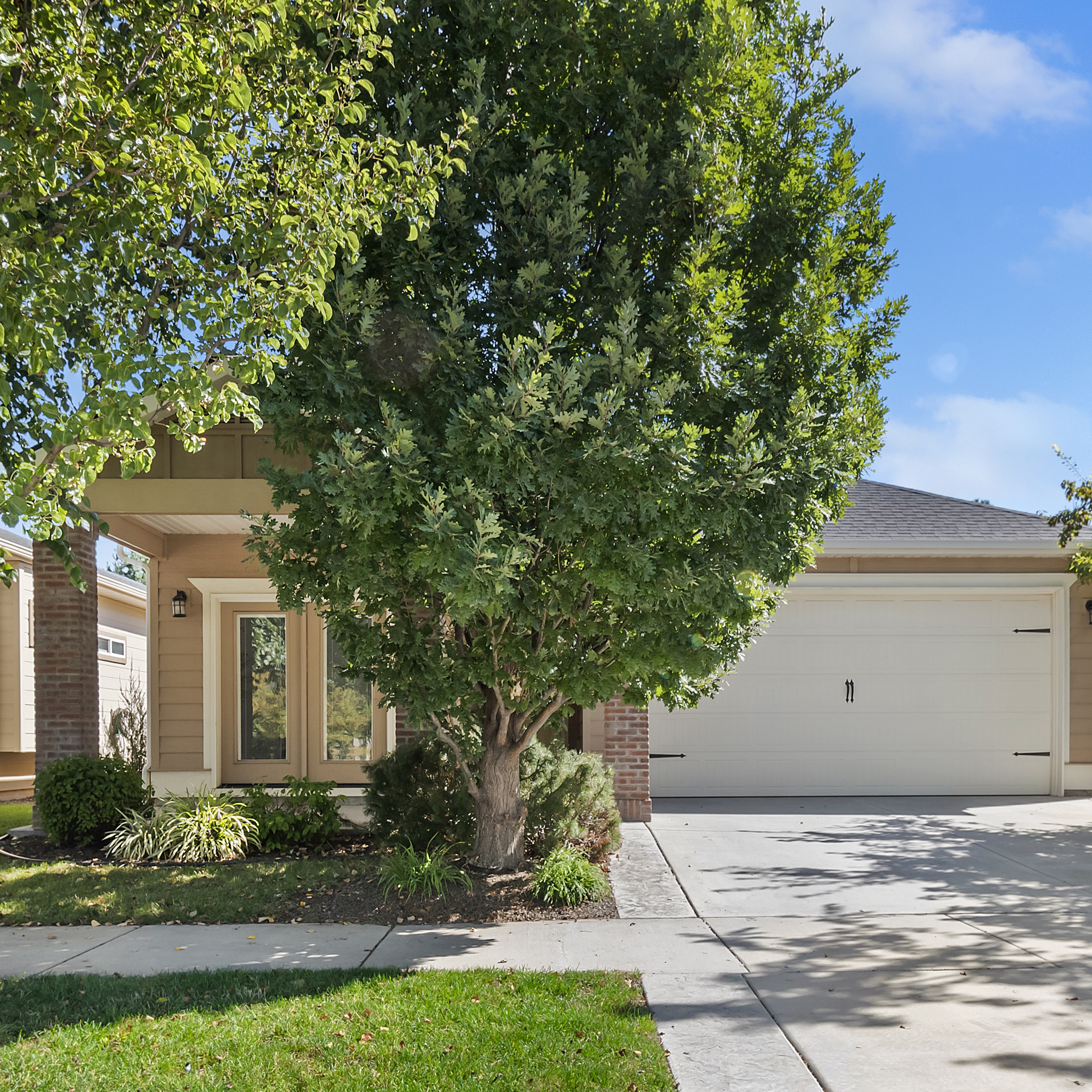 3328 N Sheephorn Ave, Meridian