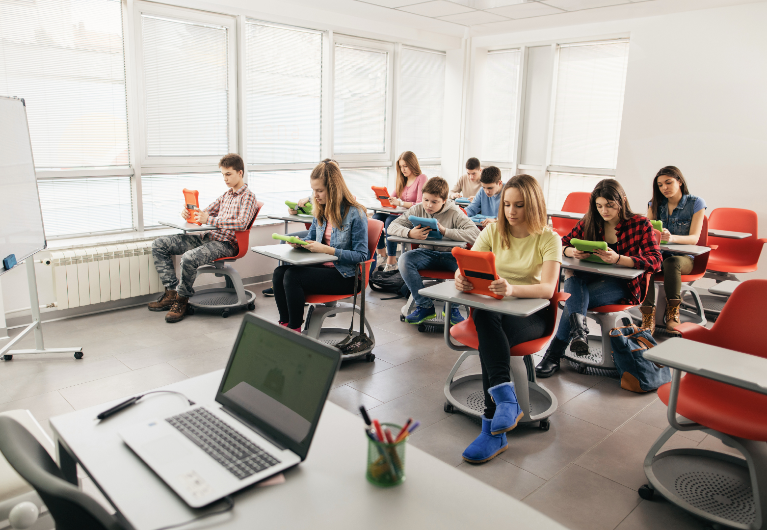 Life goals for students in public and private schools