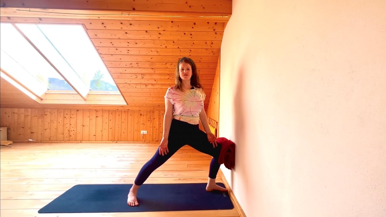 A class from the 11 Day Yoga Course