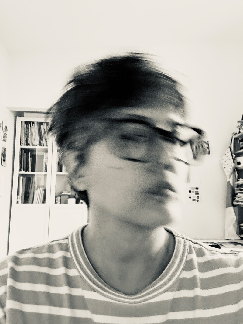 Blurry photo of Luisa Nino