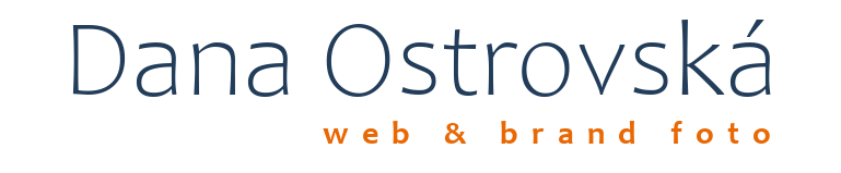Logo Dana Ostrovská Brand a web fotografka