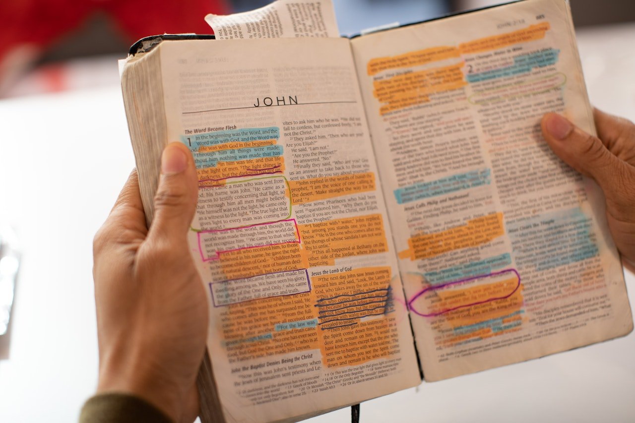 How I Finally Read the Bible in a Year