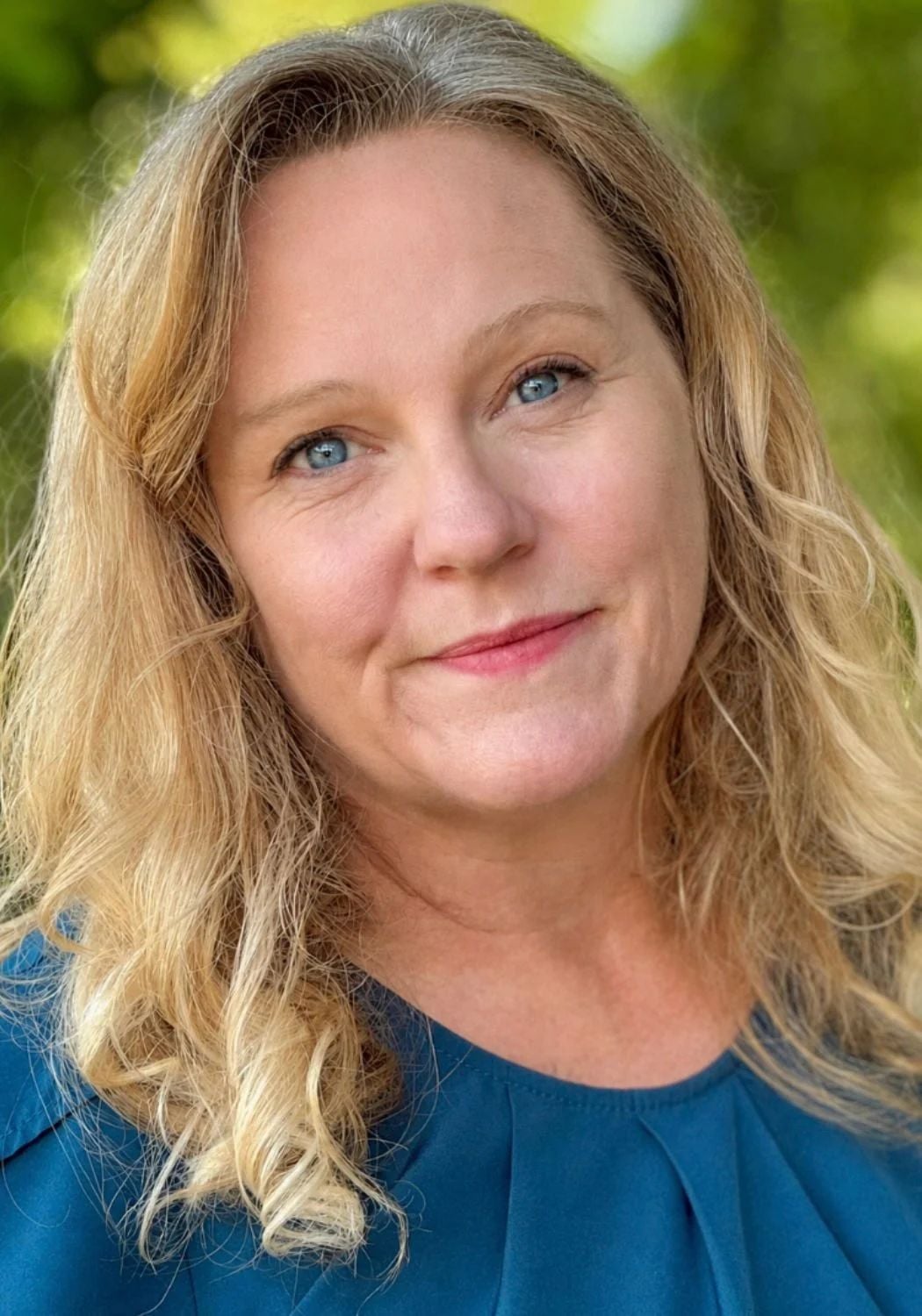 Photo of Gretchen Cruden, Orient Middle School Teacher and Principal, named 2027 Regional Teacher of the Year.