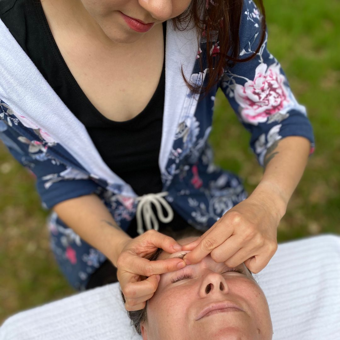 szkolenie z masażu kobido, kurs masażu twarzy w Eindhoven, przeciwzmarszczkowy masaż twarzy w Holandii,, wygładzanie zmarszczek Eindhoven