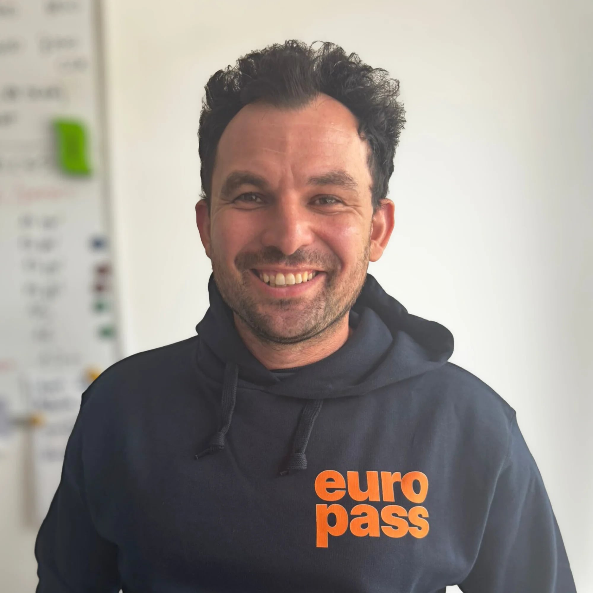 Robert Avakian - Tour guide at Vice Versa Academy