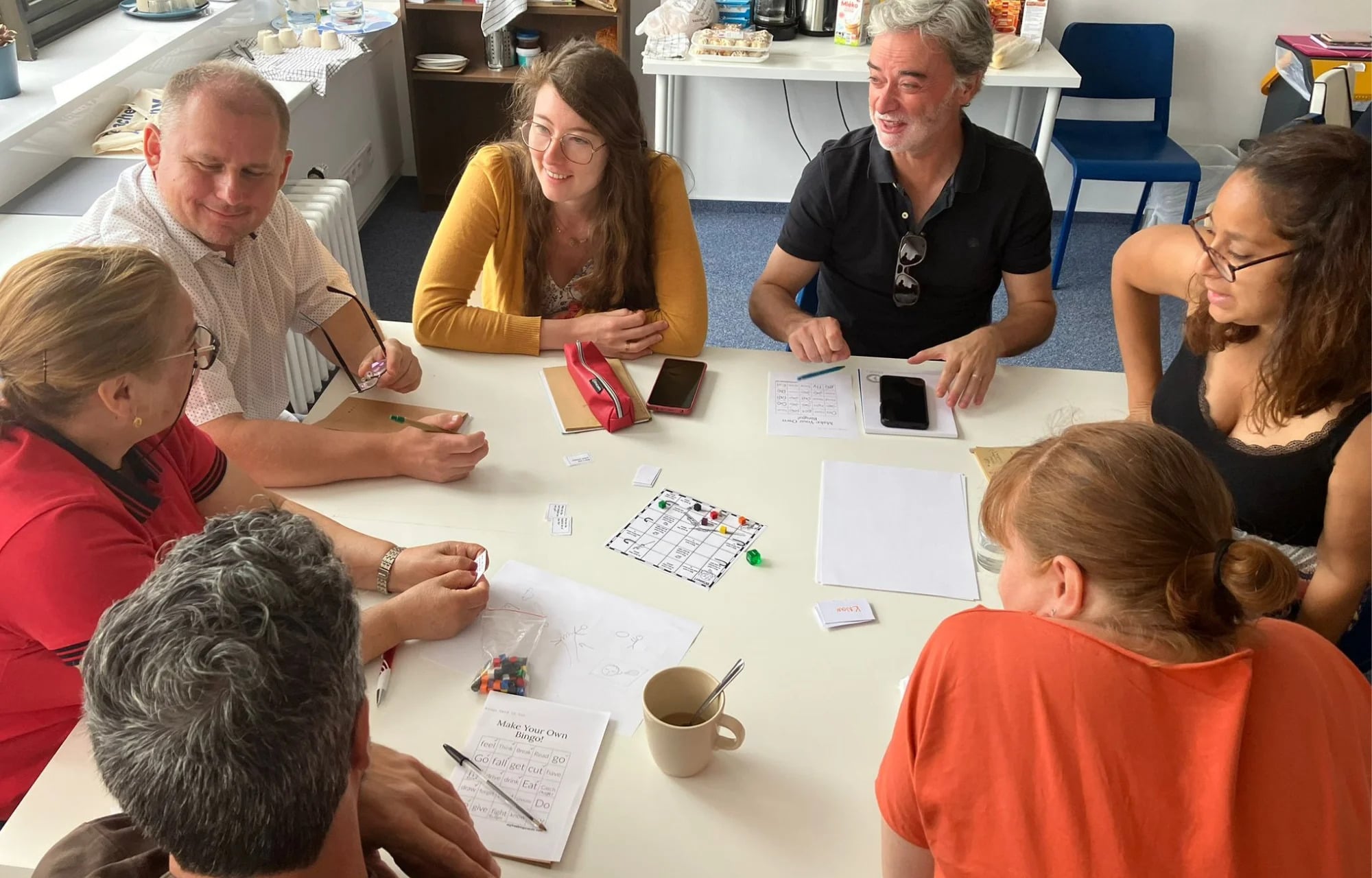 Teachers collaborating during a hands-on workshop at Vice Versa Academy Prague