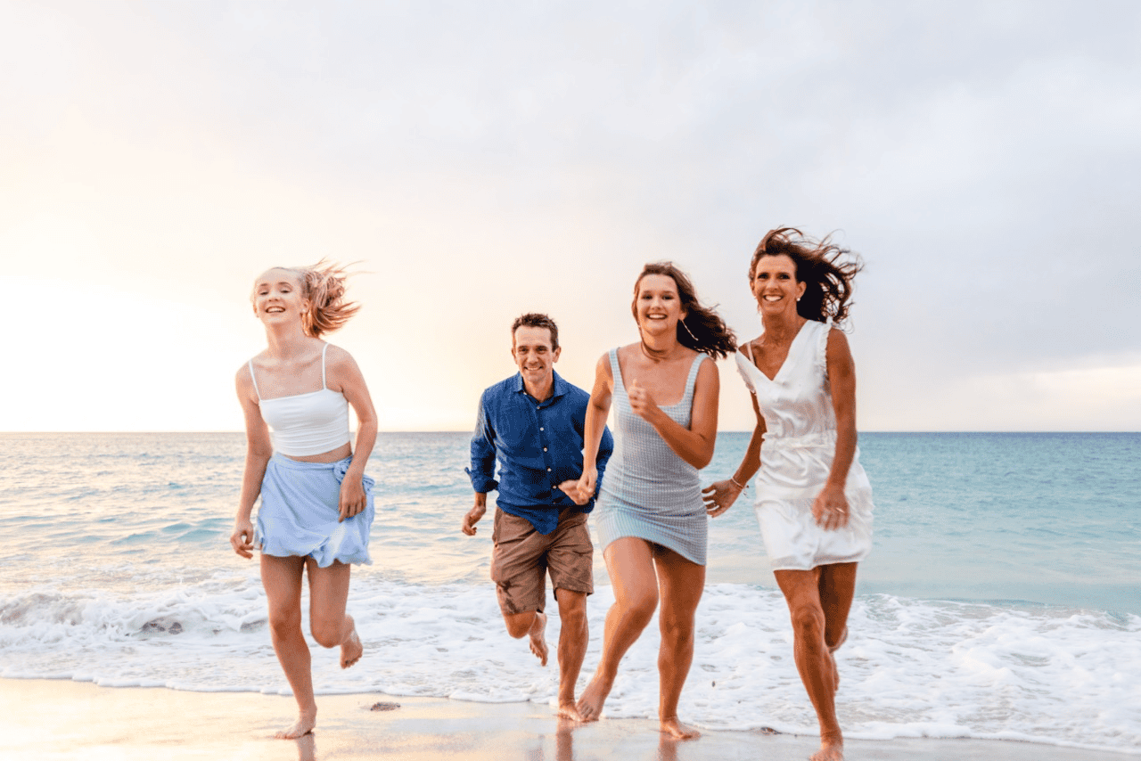sharon gleeson family beach