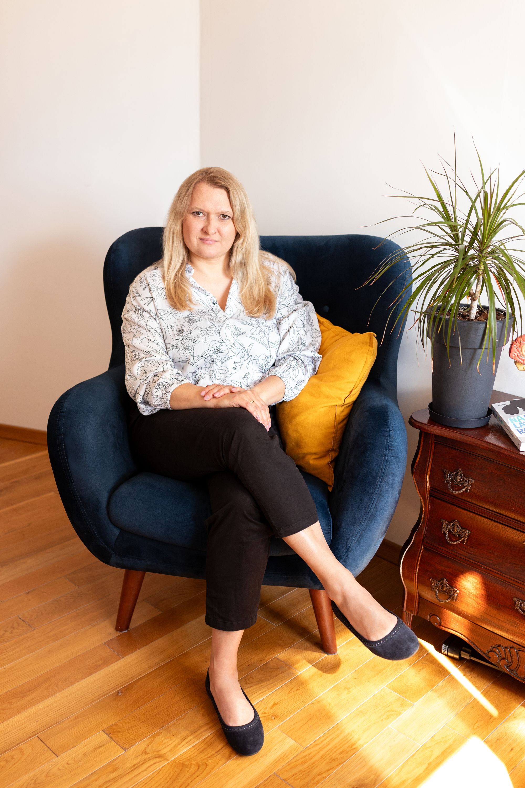 laura-psychotherapist